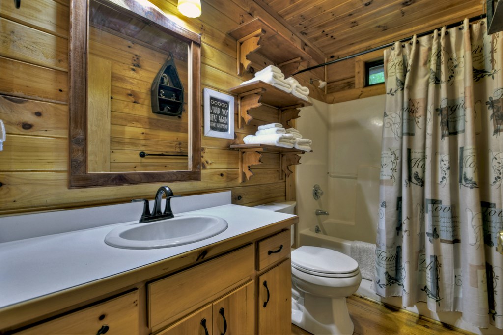 17 Chapman Lake Trail