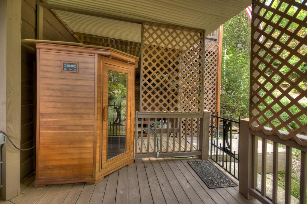 60 Oleta Court