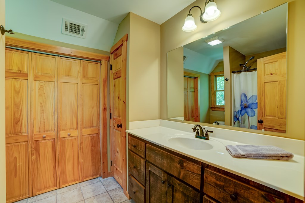 561 Wilderness View