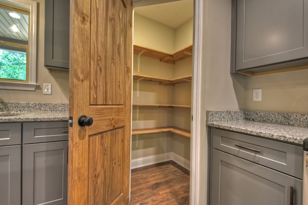 317 Acadia Dr