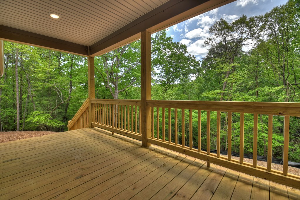 317 Acadia Dr