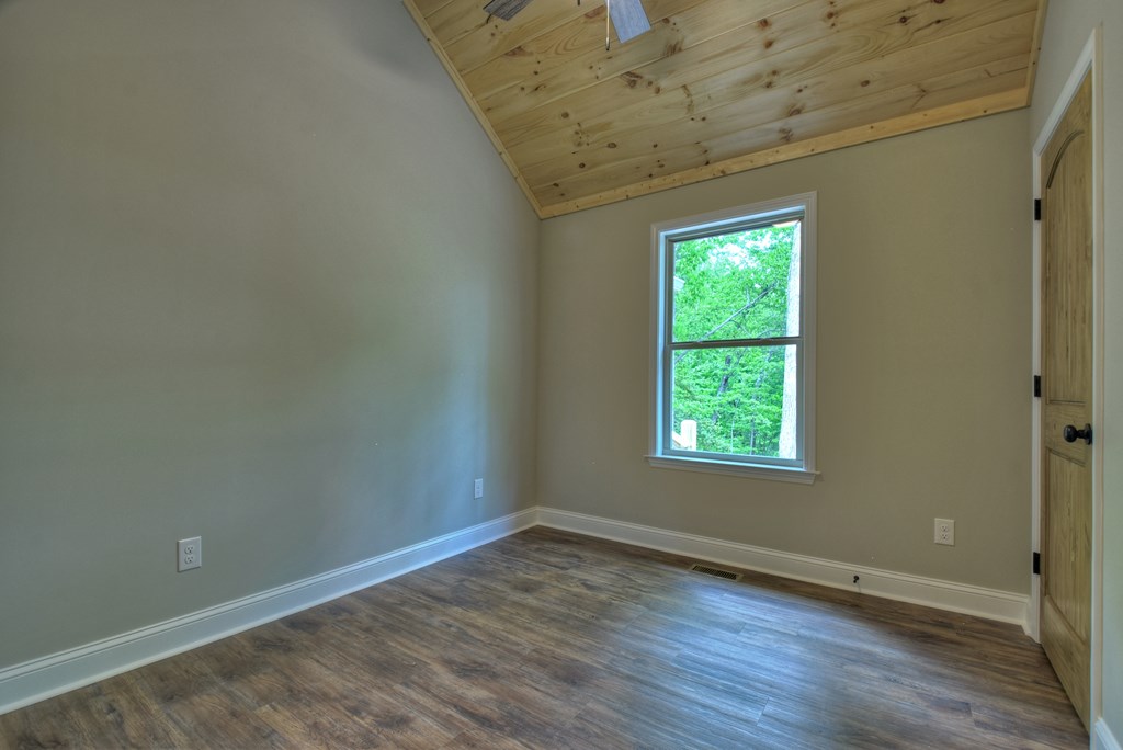 317 Acadia Dr