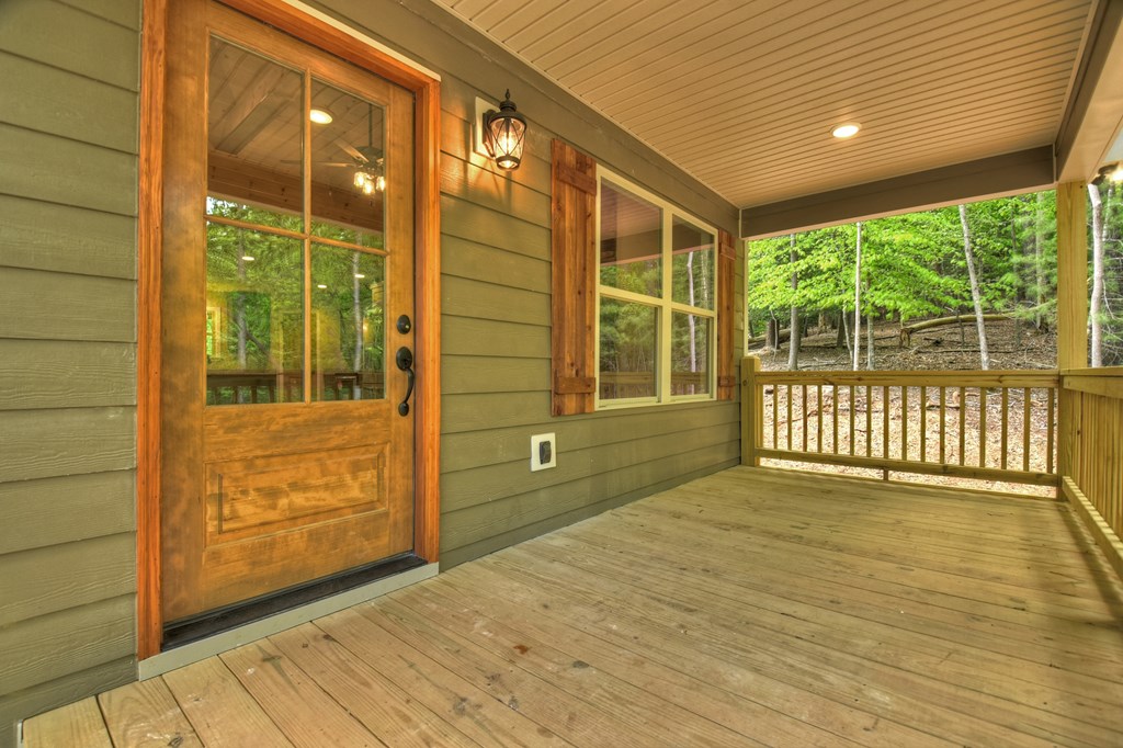 317 Acadia Dr