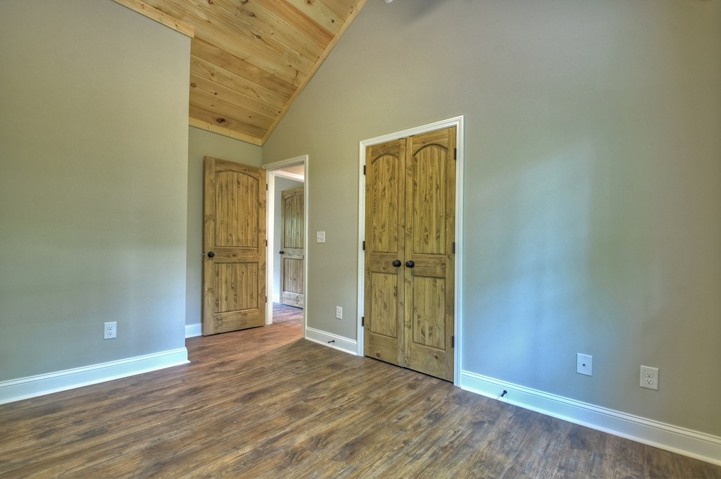 317 Acadia Dr