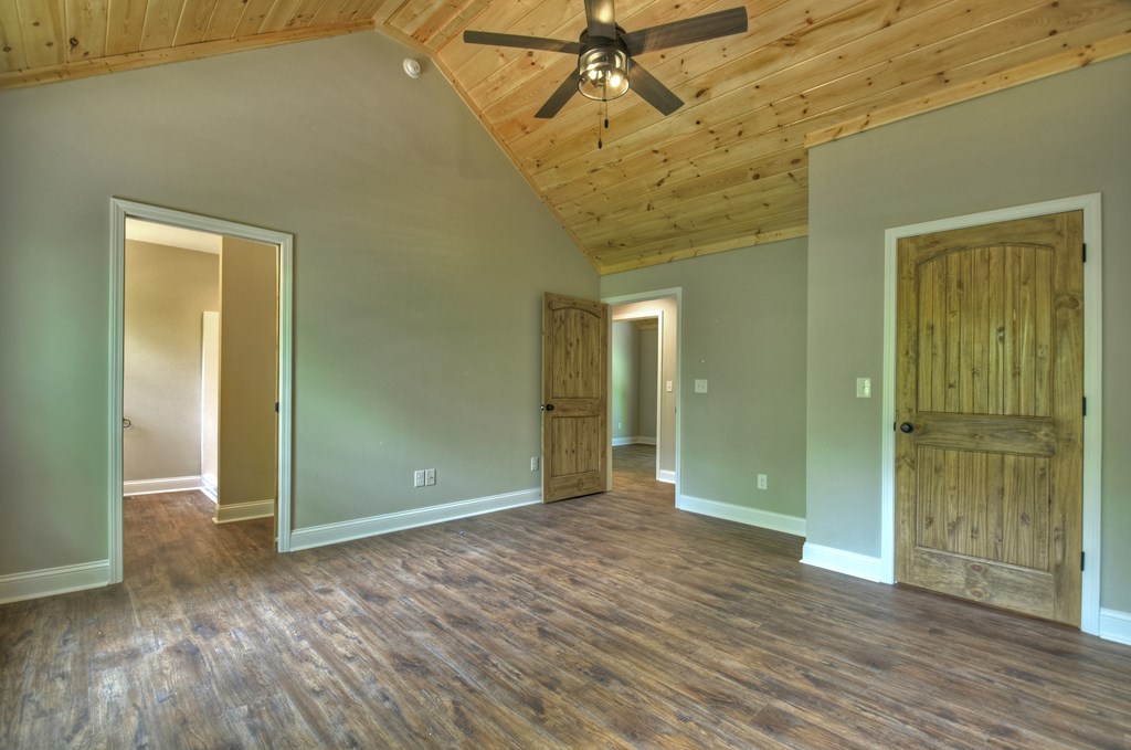 317 Acadia Dr