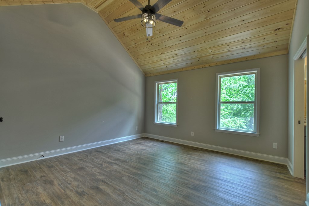 317 Acadia Dr