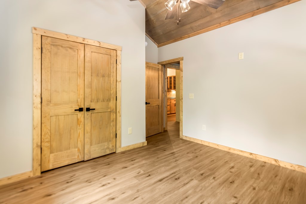 173 Agora Lane