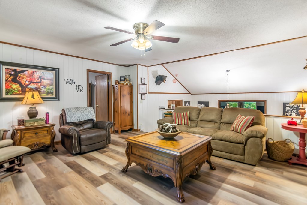 185 Warlick Circle