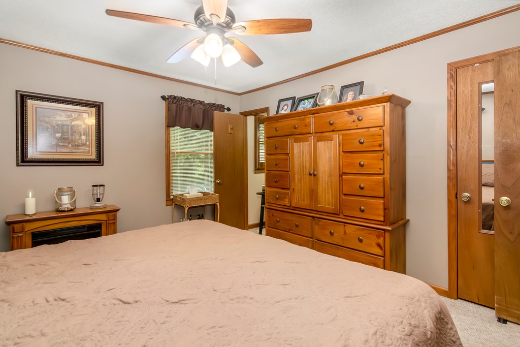 185 Warlick Circle