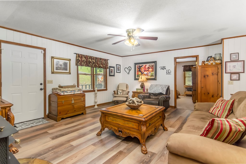 185 Warlick Circle