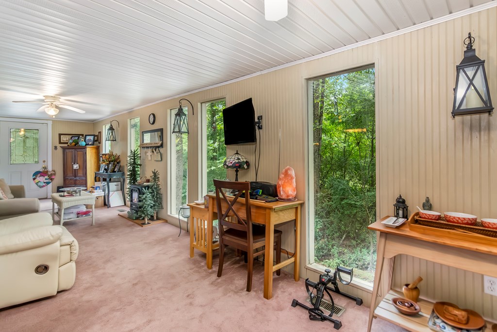 185 Warlick Circle
