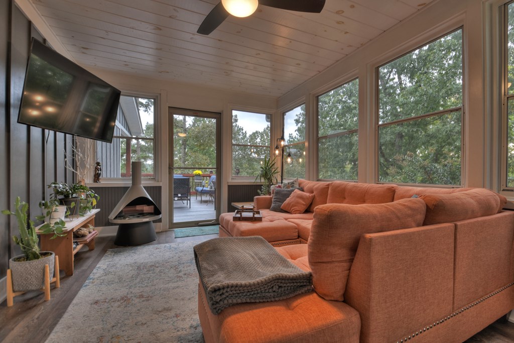 636 Othello Drive