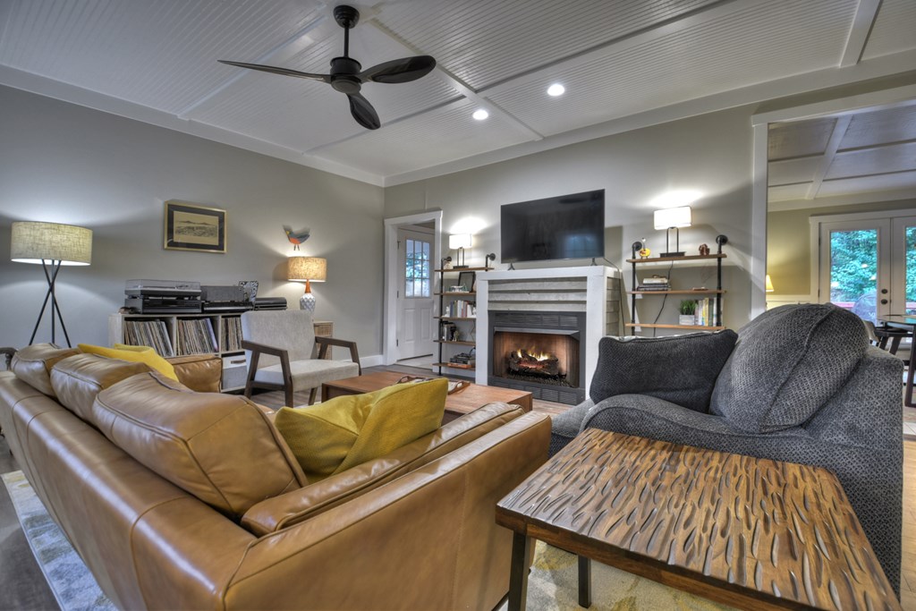 636 Othello Drive