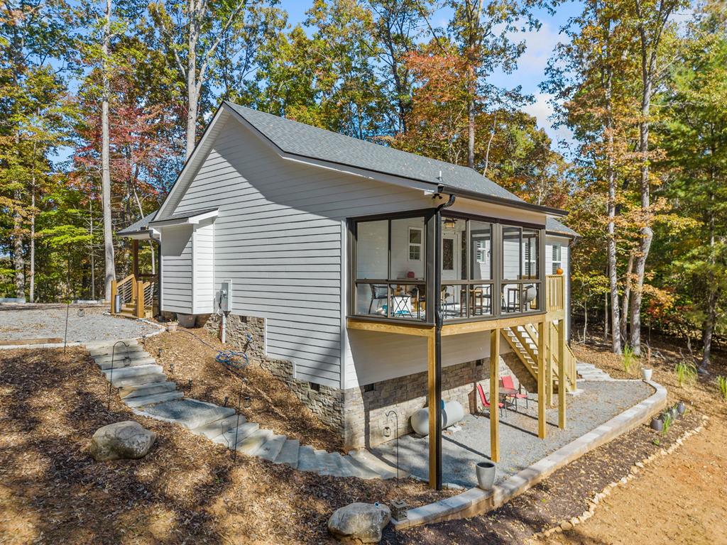 174 Alm Lane