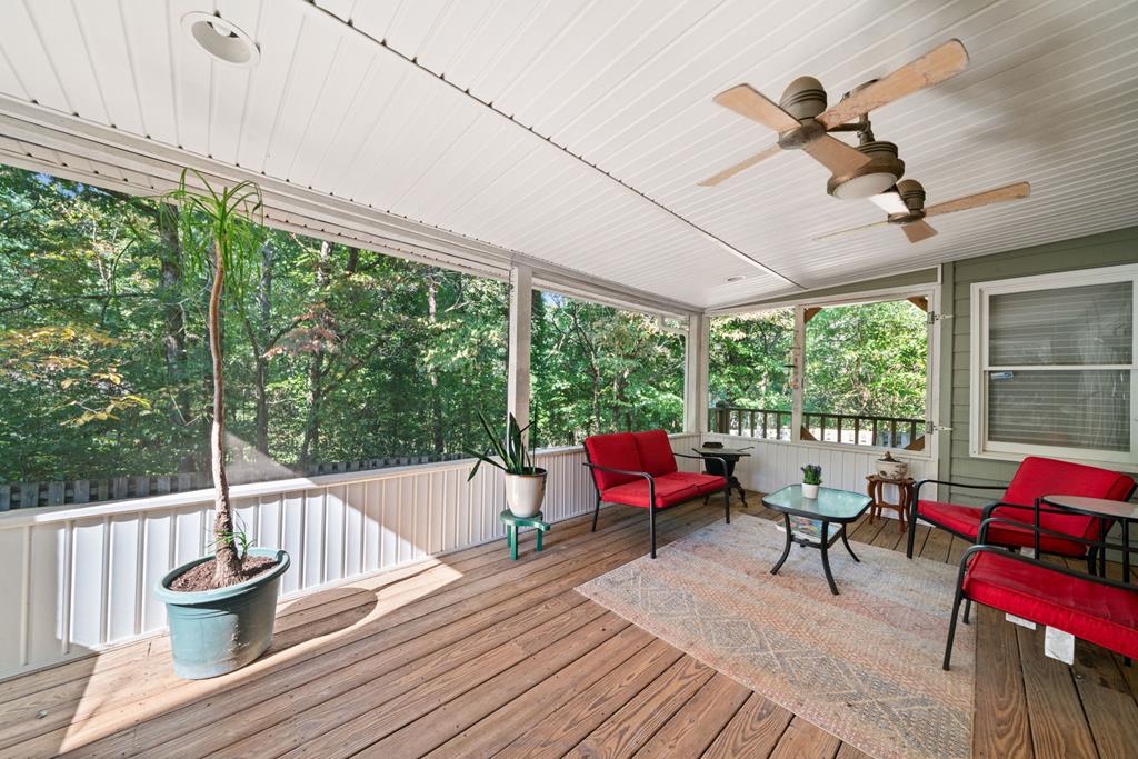52 Lafayette Drive