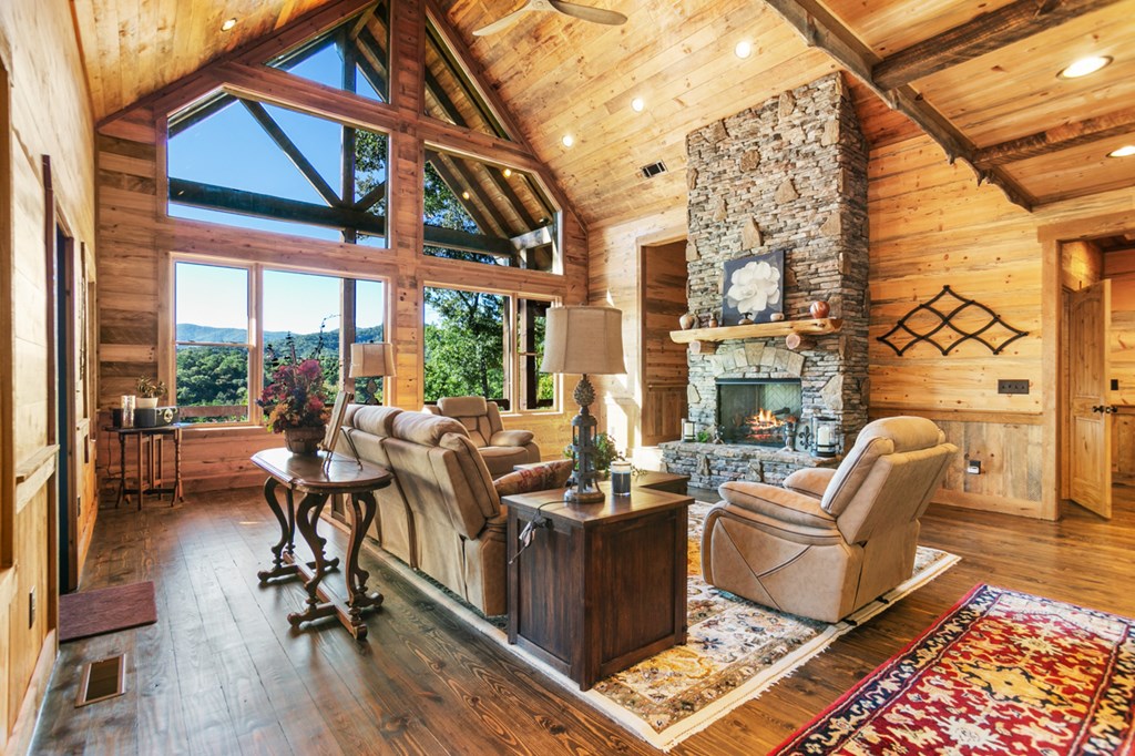 1161 Settlers Ridge Road
