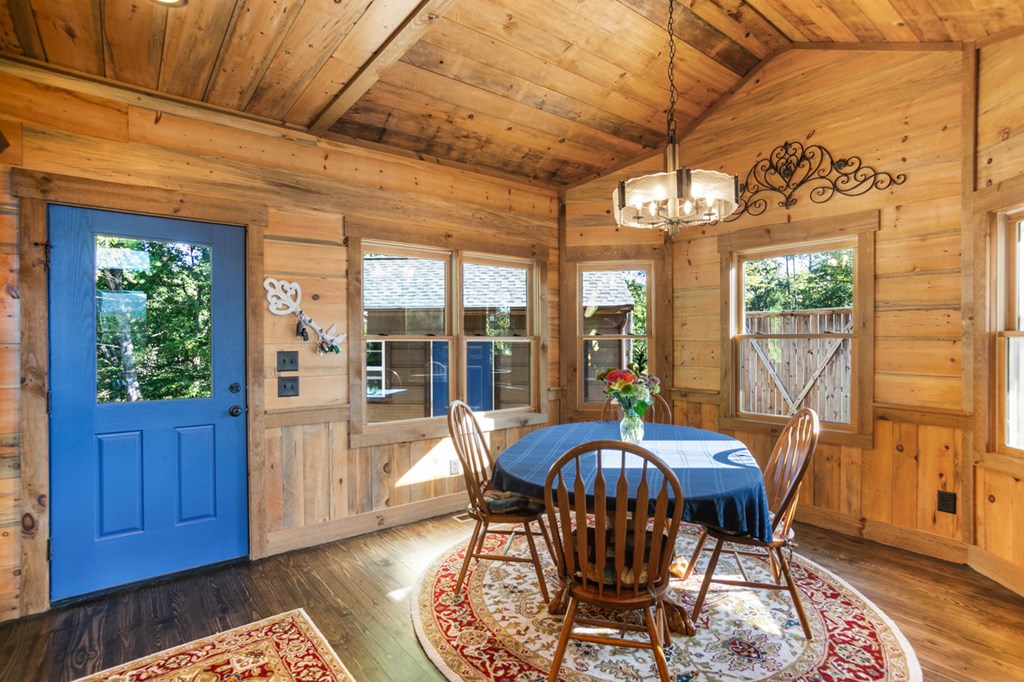1161 Settlers Ridge Road