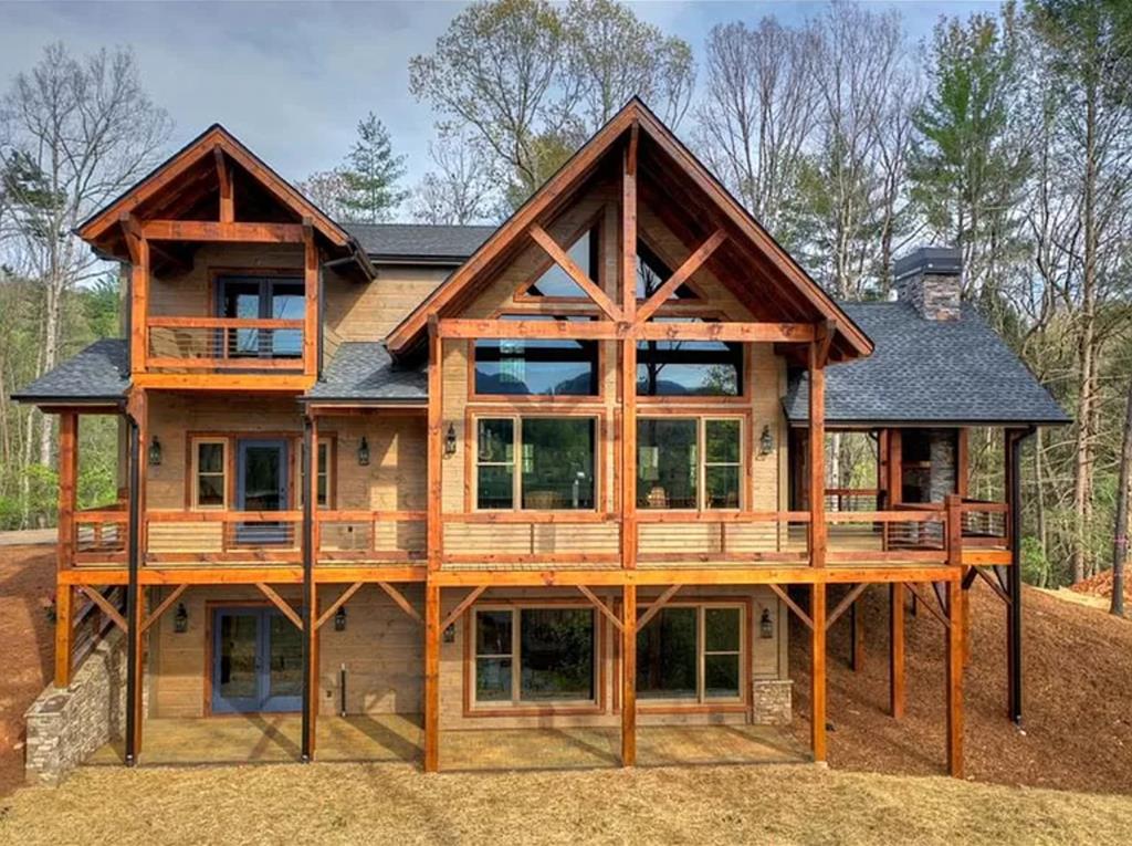 1161 Settlers Ridge Road