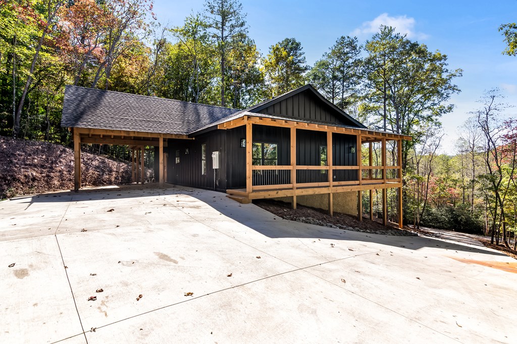 55 Agora Lane