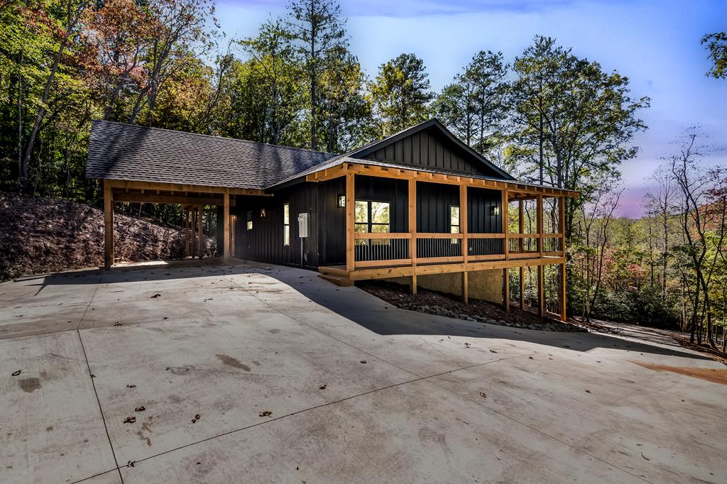 55 Agora Lane