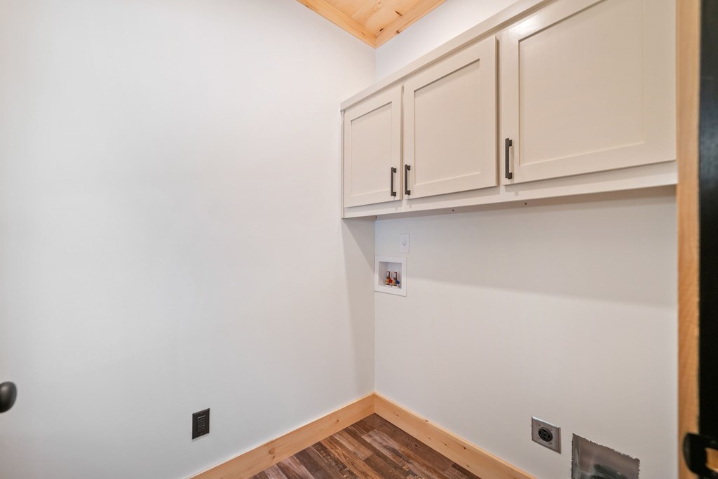 920 Beaver Lake Drive