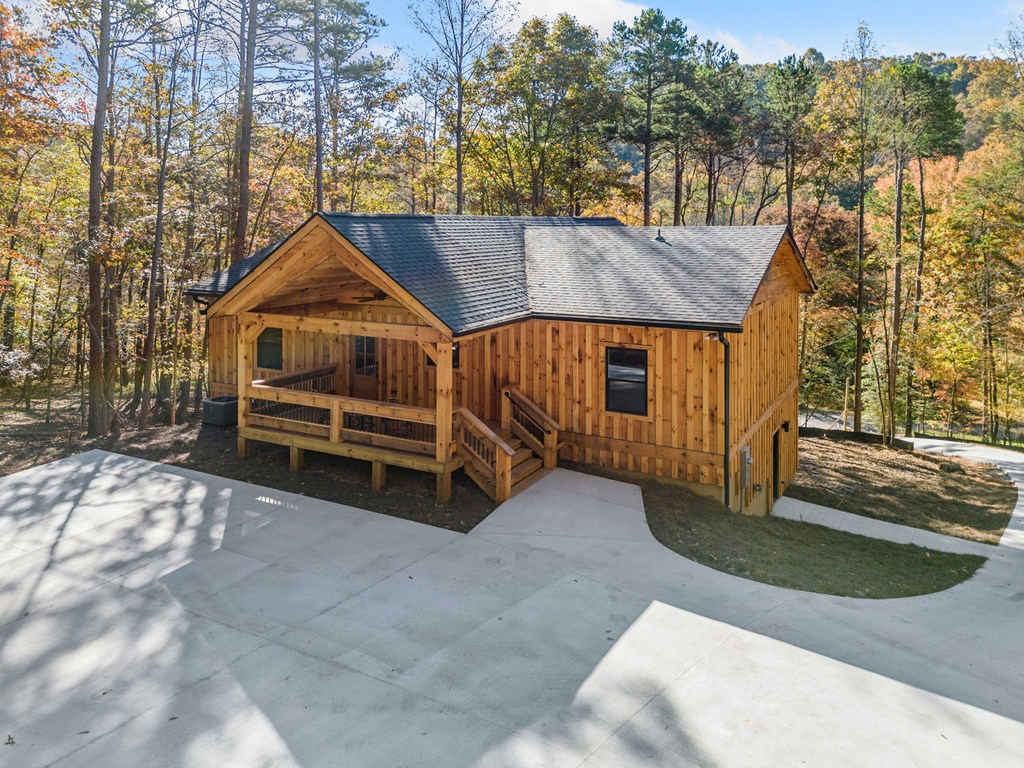 920 Beaver Lake Drive