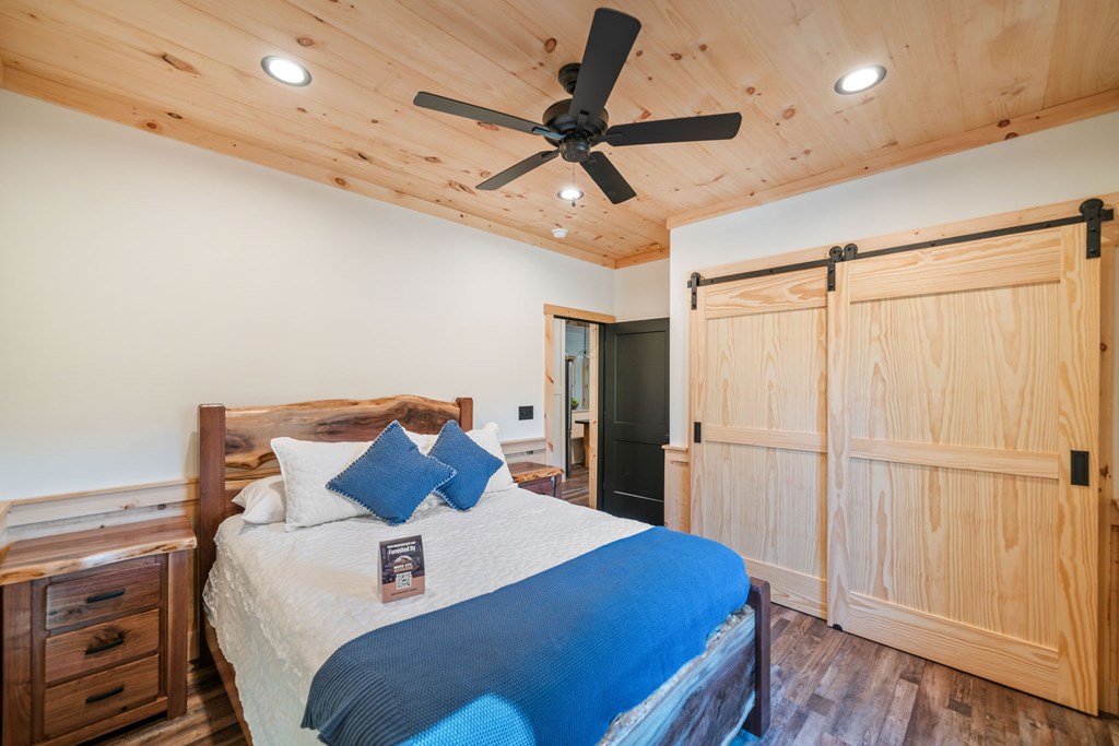 920 Beaver Lake Drive