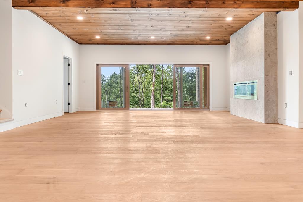 1713 Old Northcutt Road