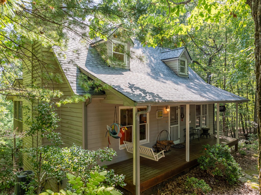 160 Hickory Trace
