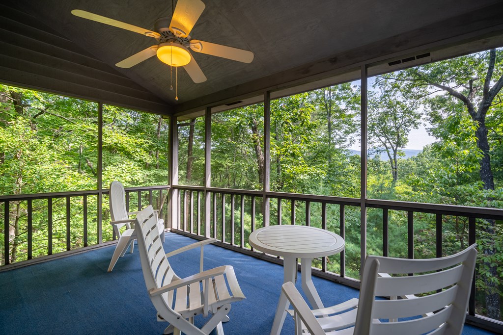 160 Hickory Trace