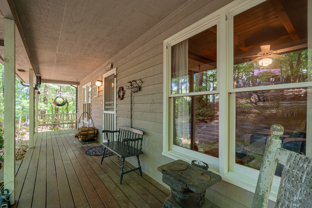 160 Hickory Trace