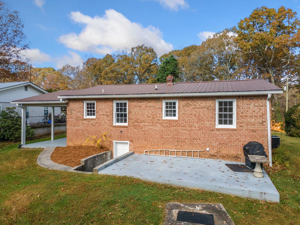 95 Warlick Drive