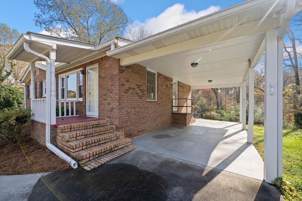 95 Warlick Drive