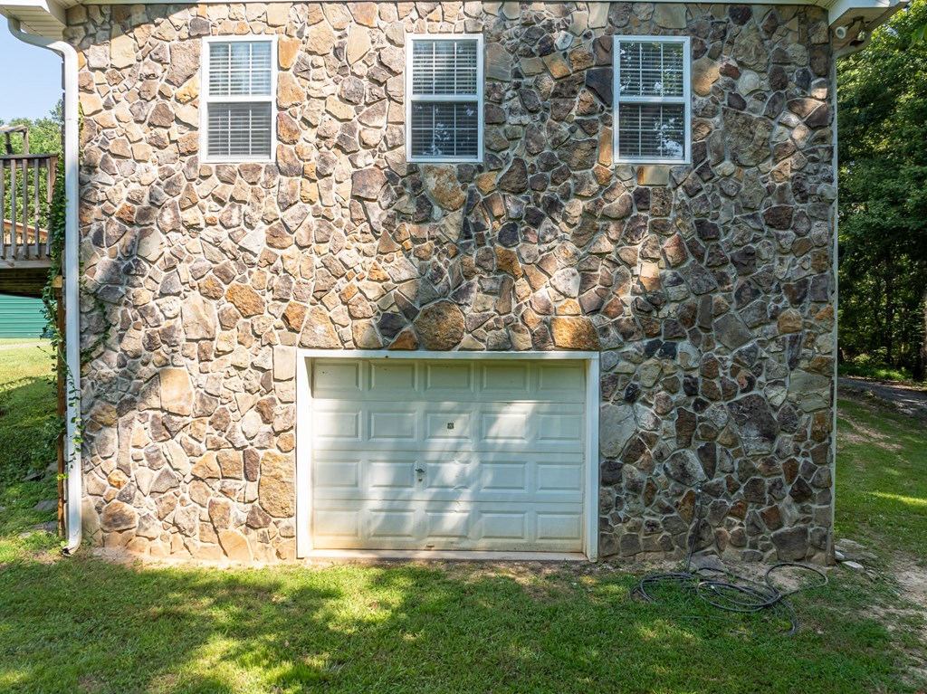 1347 Mount Zion Road