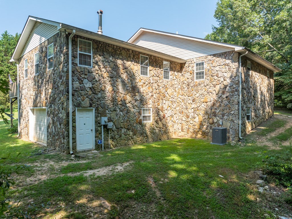 1347 Mount Zion Road