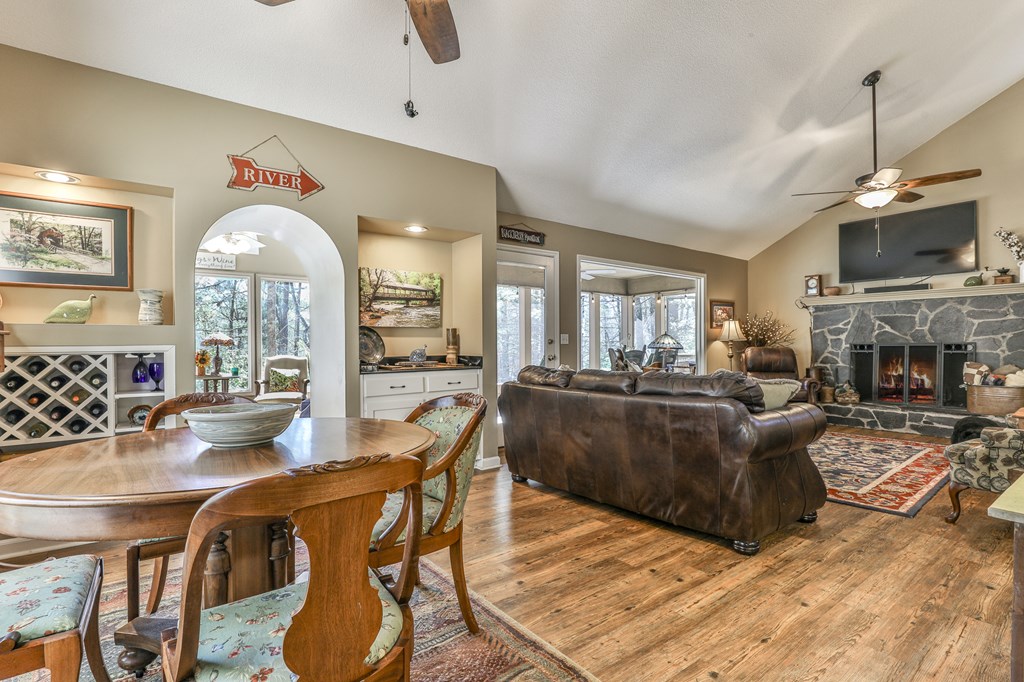 141 Indian Cave Road