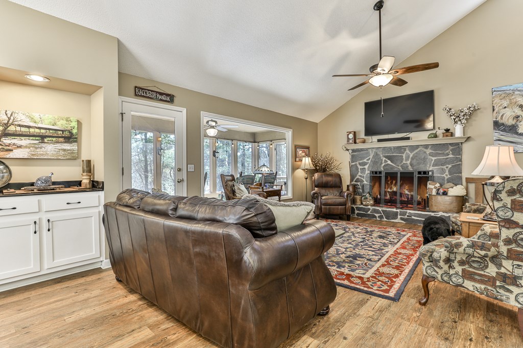 141 Indian Cave Road