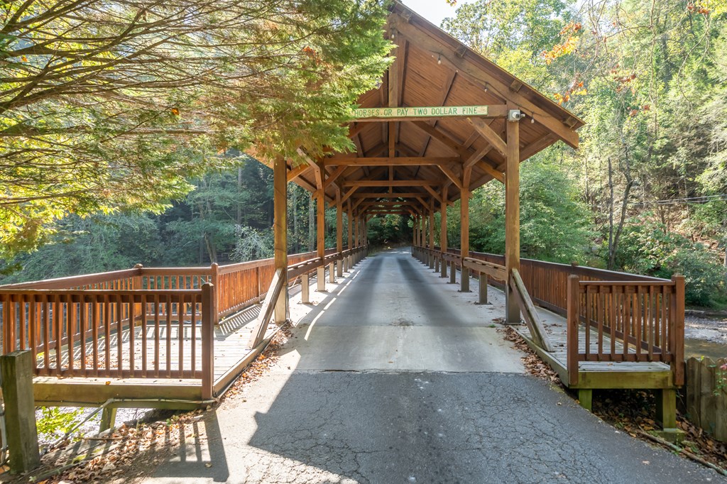 141 Indian Cave Road