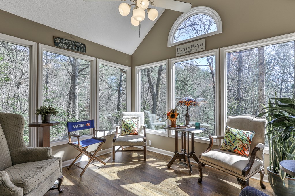 141 Indian Cave Road