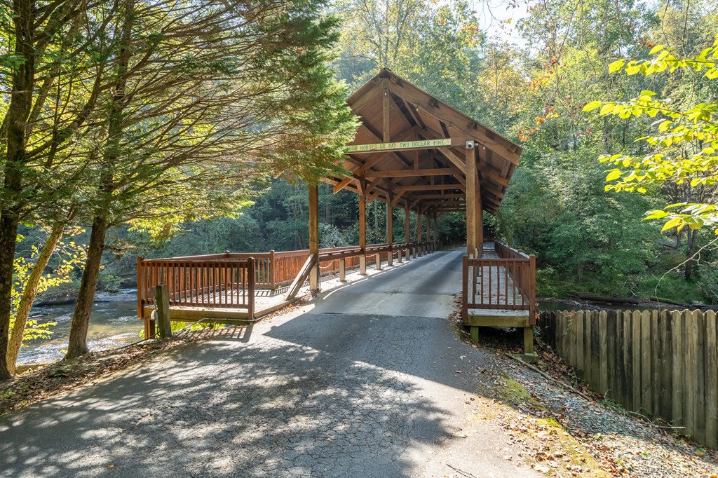 141 Indian Cave Road