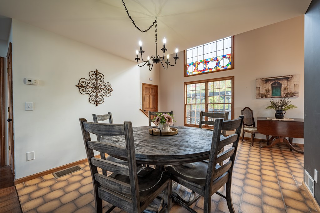 1360 Talona Mountain Road