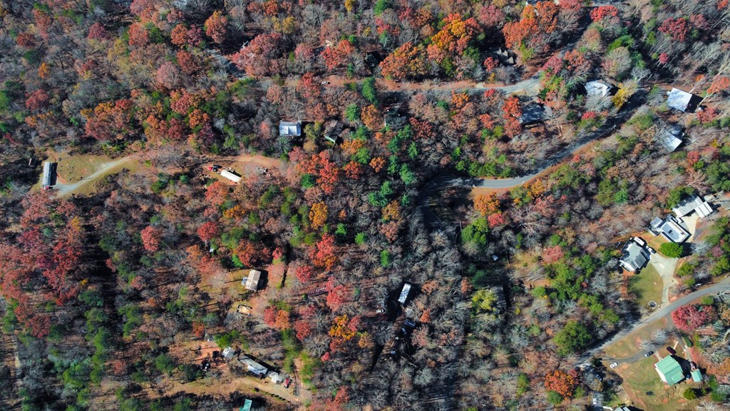 8 Hilltop Lane