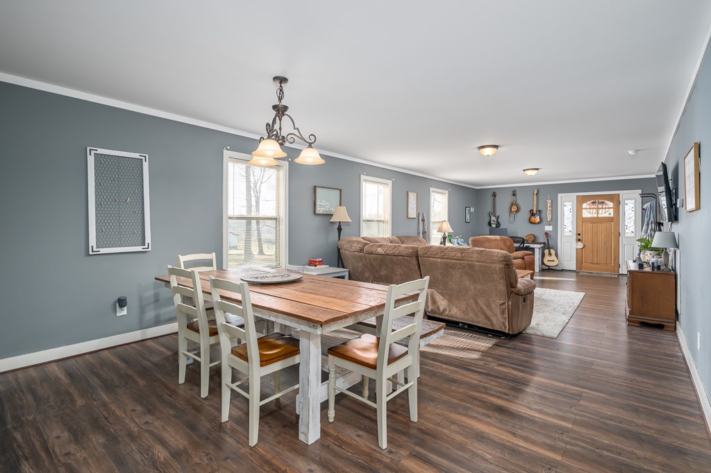275 W Old Whitestone Road
