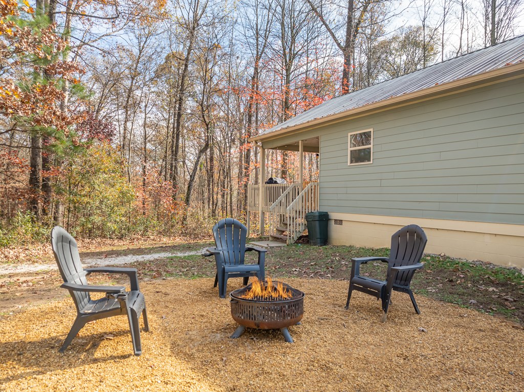 275 W Old Whitestone Road