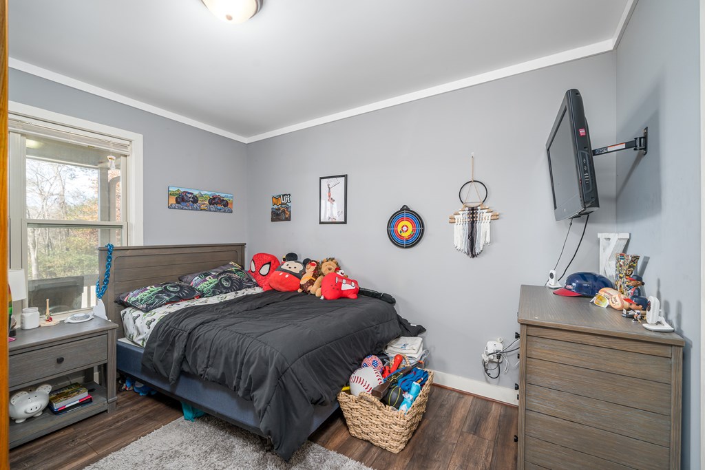 275 W Old Whitestone Road