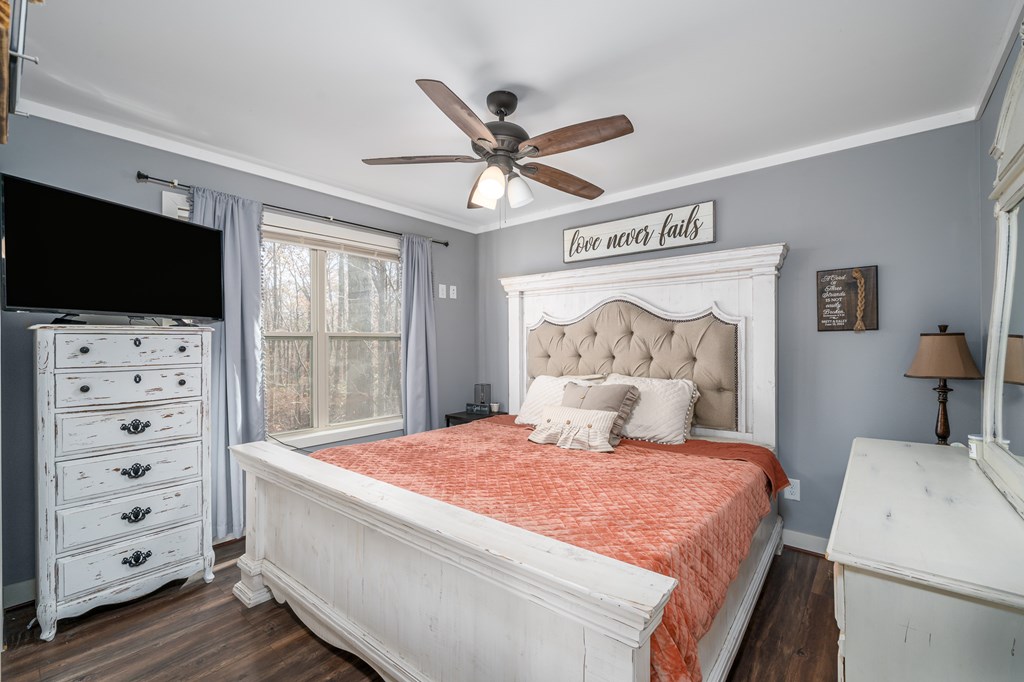 275 W Old Whitestone Road