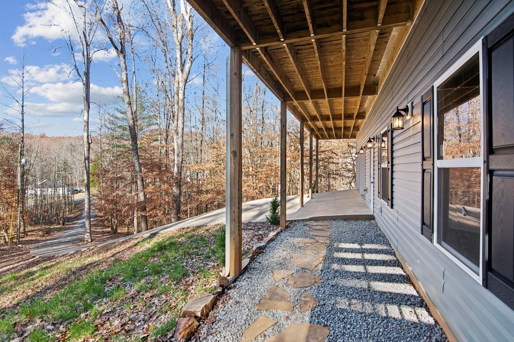 64 Blue Springs Road