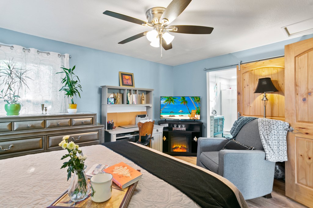 131 Logan Circle