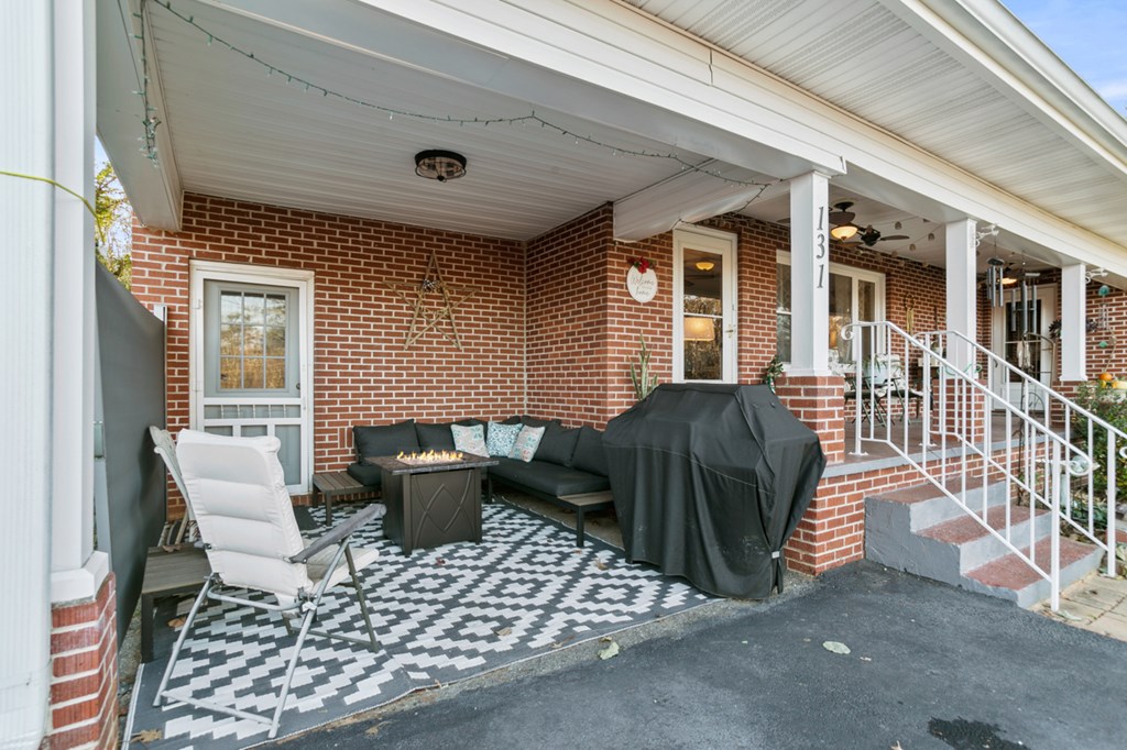 131 Logan Circle