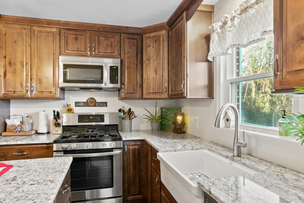 131 Logan Circle